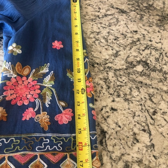 Embroidered Top with Camisole Women’s Size Petite Large - Picture 7 of 16